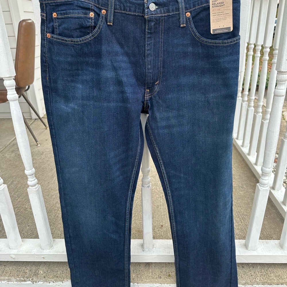 $69 LEVI’s 559 Men’s 36” X 34” Jeans Denim Relaxed Straight NWT